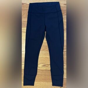 Lululemon In Movement Crop Everlux